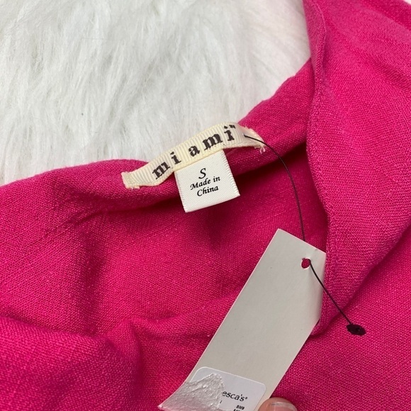 Francesca’s Hot Pink Scalloped Tank Top - Picture 4 of 4